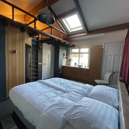 Wellness Met Privesauna En Hot Tub - Glamping Aan De Maas Semesterbostad *