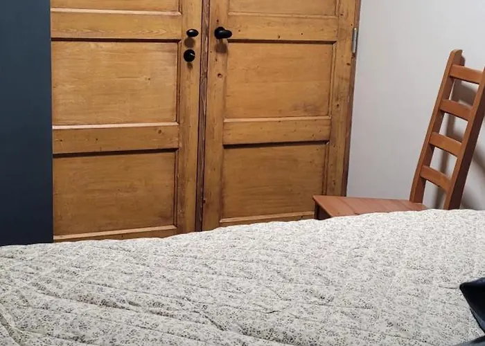 Casa de Férias Wellness Met Privesauna En Hot Tub - Glamping Aan De Maas *