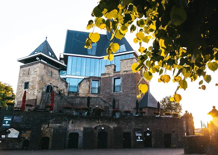 Wellness Met Privesauna En Hot Tub - Glamping Aan De Maas Casa de Férias *