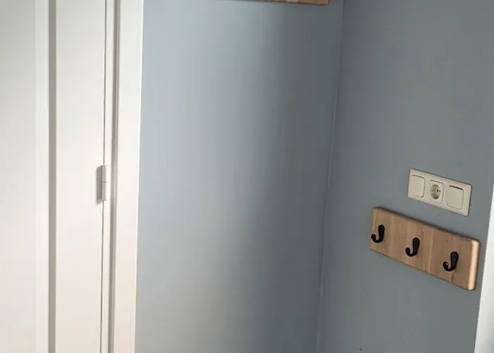 Semesterbostad Wellness Met Privesauna En Hot Tub - Glamping Aan De Maas *